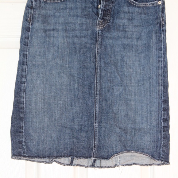 Brand: Mall Mankind. Size 30 (9/10). Blue Jean Skirt - Picture 2 of 4